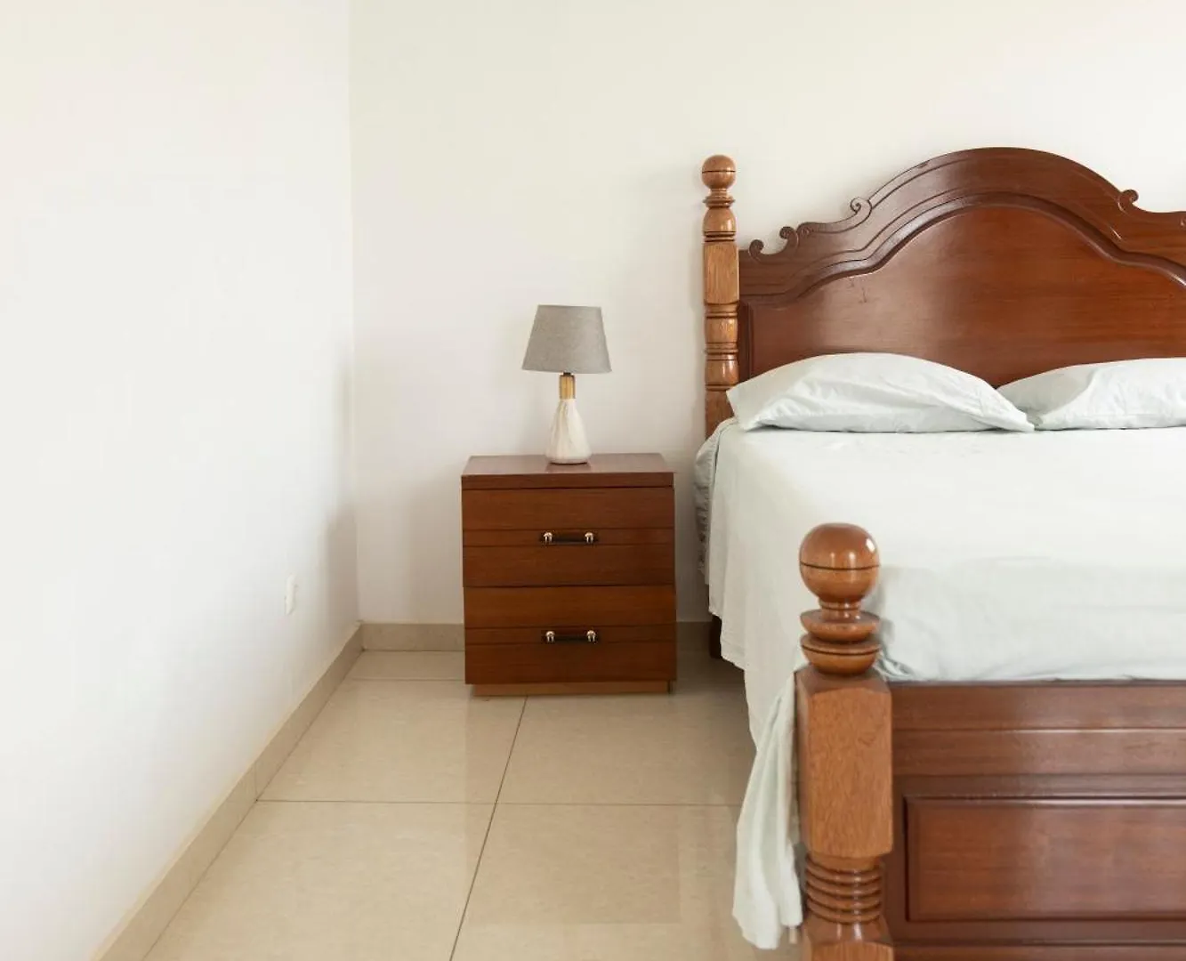 Apartment City Center Charm: 2-Bdr Apt In Palmarejo - Lcgr Praia Cape Verde