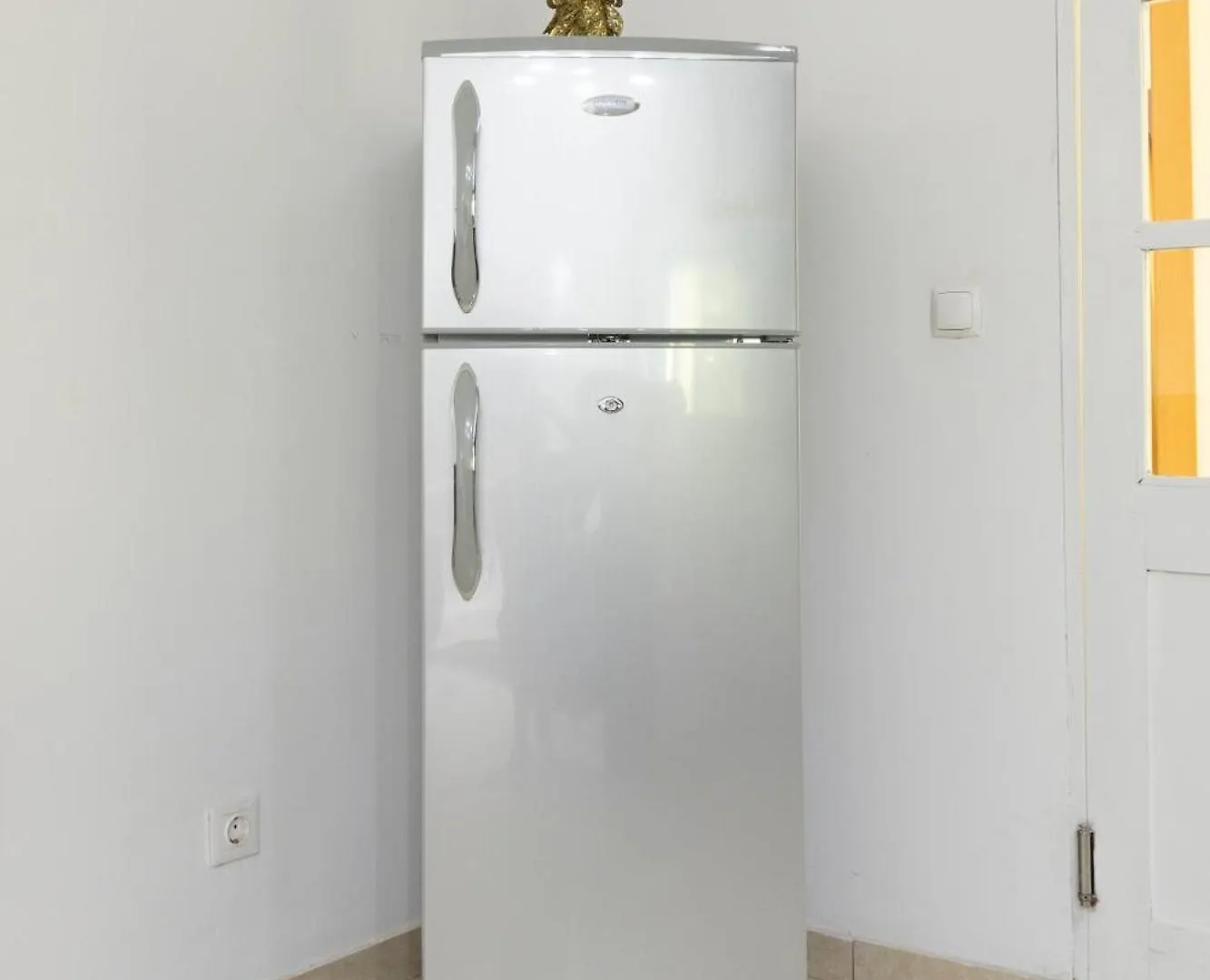 Apartment City Center Charm: 2-Bdr Apt In Palmarejo - Lcgr Praia Cape Verde